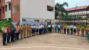 लायंस क्लब बिलासपुर संगम द्वारा सेंट जेवियर हाई स्कूल भरनी में किया 500 पौधों का वृहत वृक्षारोपण