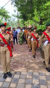 लायंस क्लब बिलासपुर संगम द्वारा सेंट जेवियर हाई स्कूल भरनी में किया 500 पौधों का वृहत वृक्षारोपण